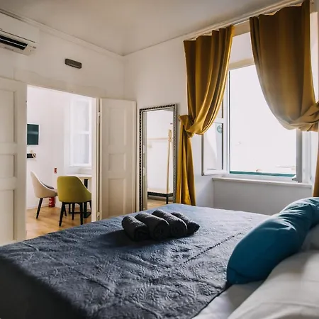 Art Deco Old Town Square By Duhomes *